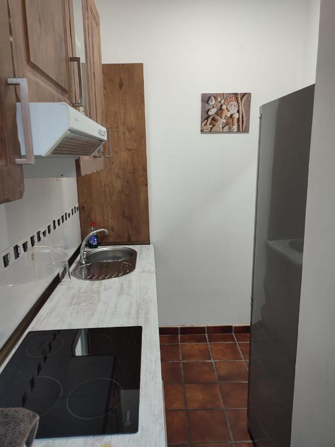 Апартаменти Apartamento En El Centro Del Pueblo Робледо-де-Чавела Екстер'єр фото